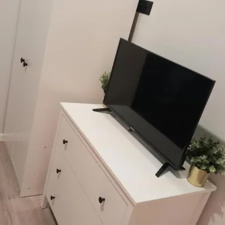 Apartman Hola Legionow