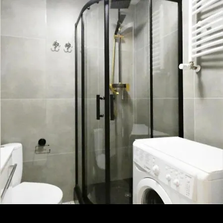 Apartment Hola Legionow *